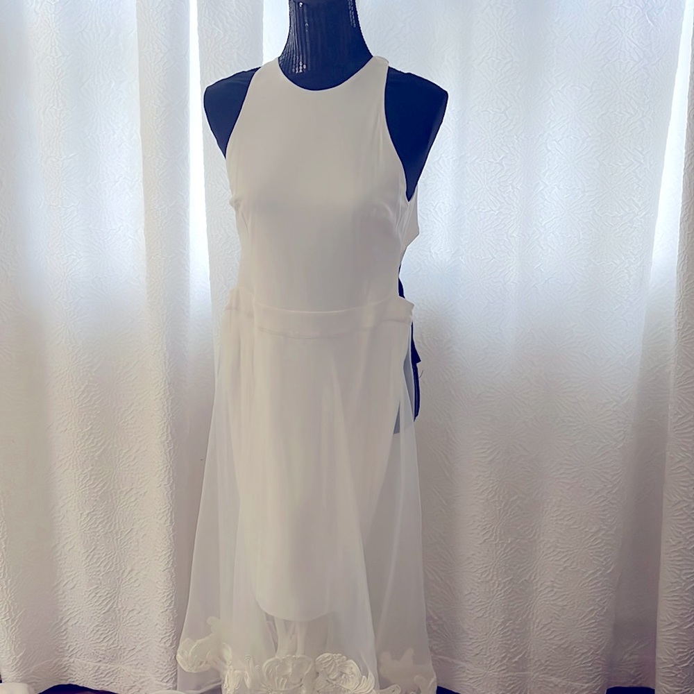 Bebe white dres